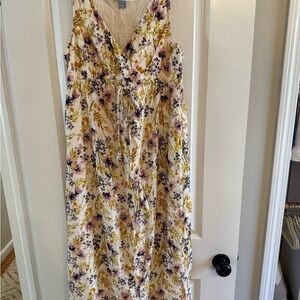 Old Navy 3 piece Maternity swimsuit and Cream Floral Print Dress cover up